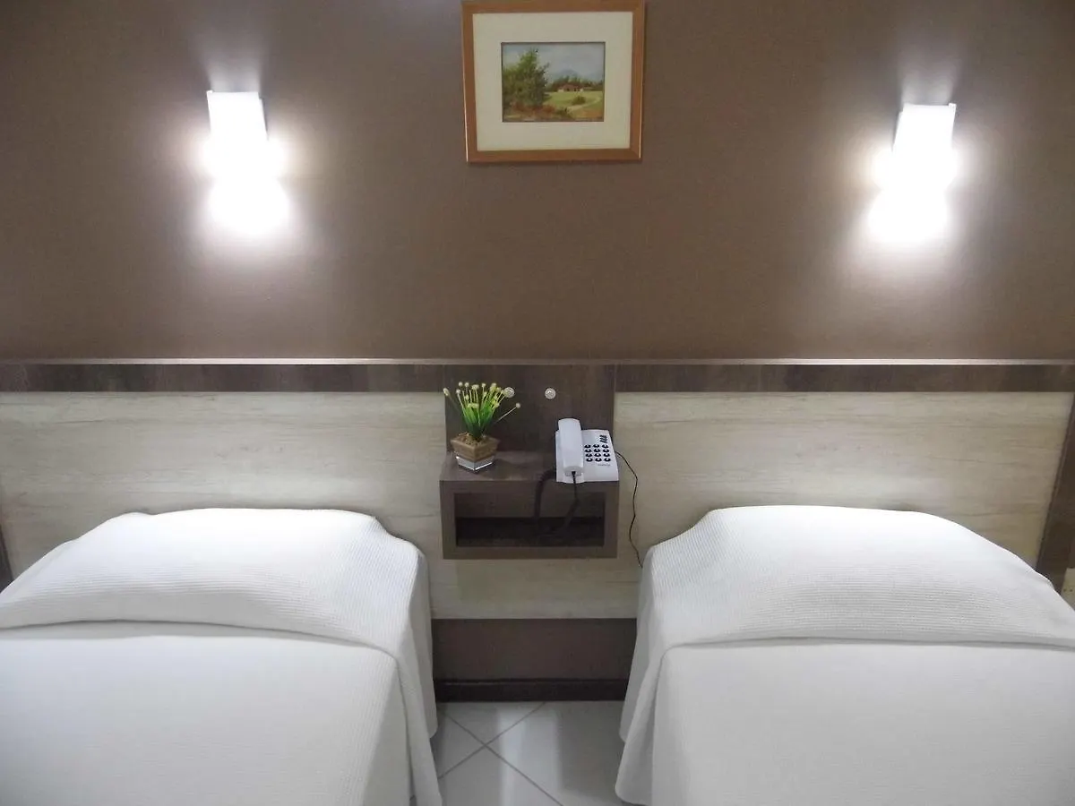 לגונה Ravena Cassino Hotel