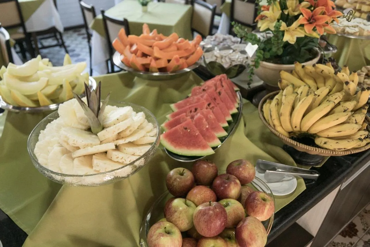 Ravena Cassino Hotel ラグーナ