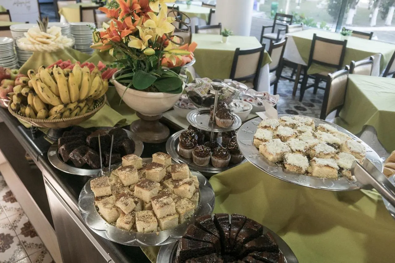 Ravena Cassino Hotel ラグーナ