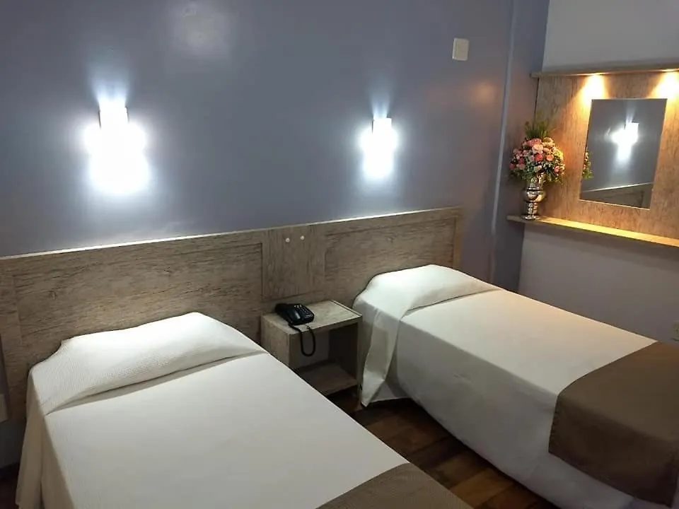 Ravena Cassino Hotel ラグーナ